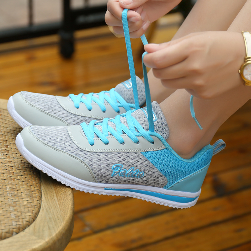 Spring and summer mesh breathable women's shoes sports casual shoes light flat running shoes student women's single shoes