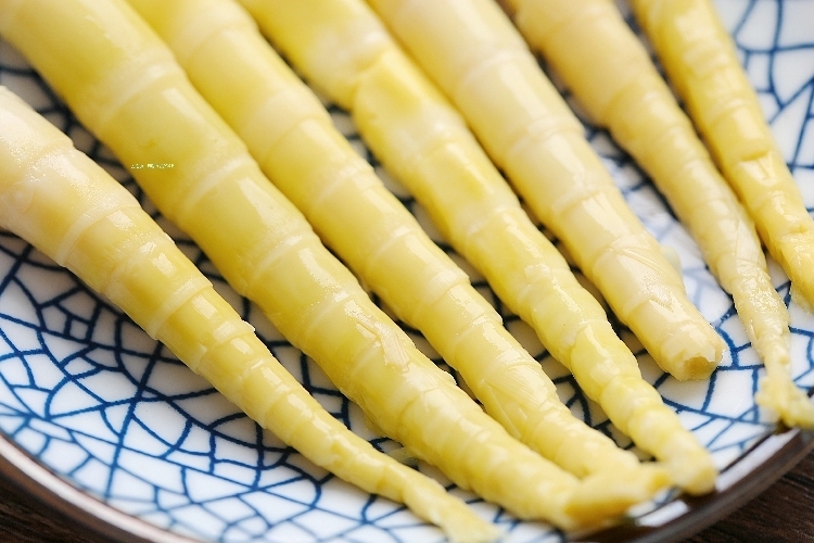 【2斤】云南特产尖尖笋24克云乡人家笋尖笋干泡椒味休闲零食