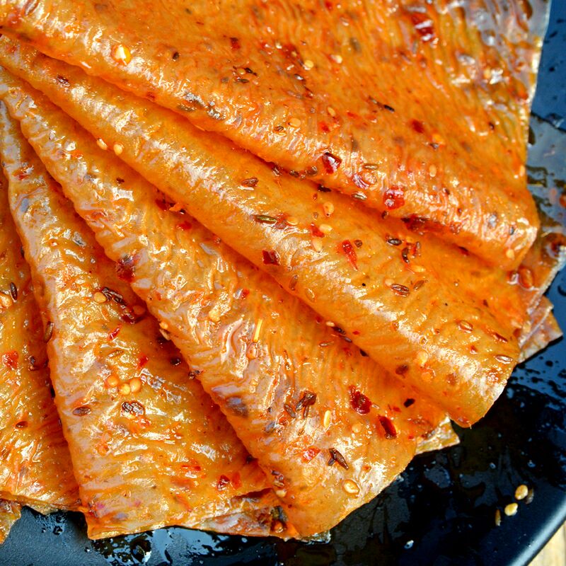 80后大辣片大刀肉辣条230g袋儿时怀旧麻辣片小吃零食大礼包豆皮