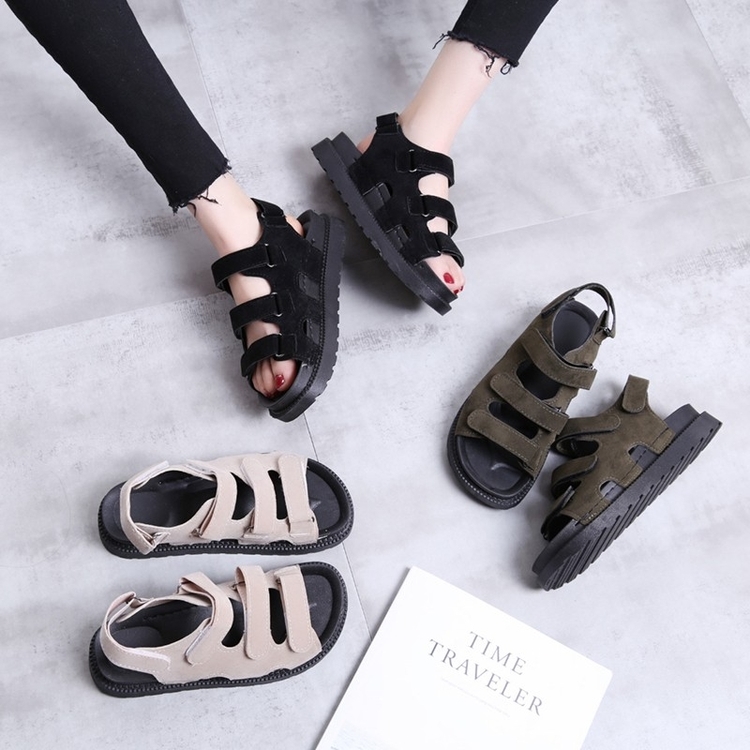South Korea thick bottom beach Velcro flat bottom Roman versatile sandals women's new 2020 flat bottom summer student's shoes